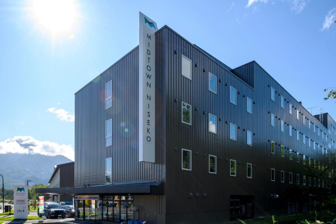 Midtown Niseko Hotel Exterior photo